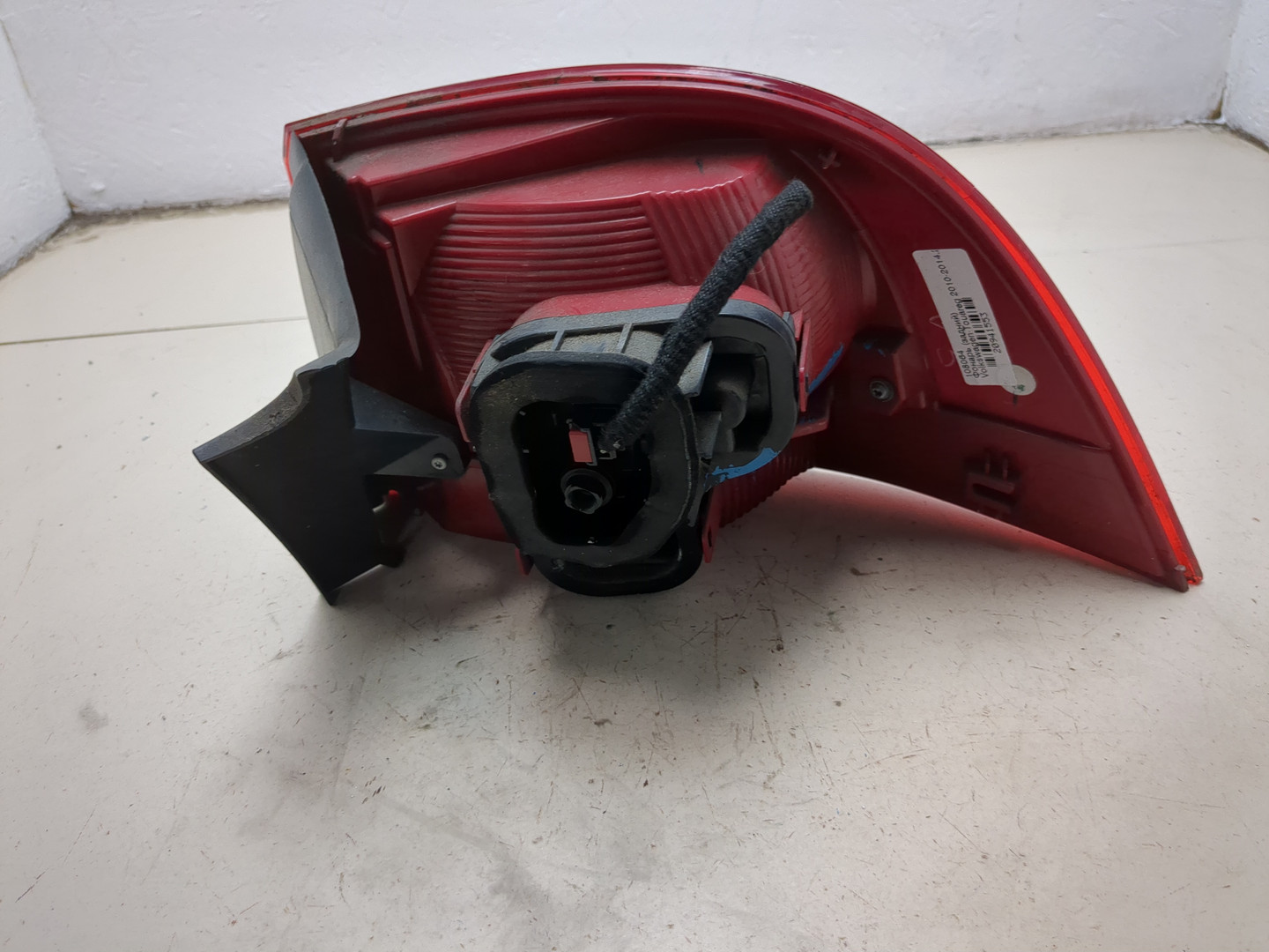 Фонарь задний левый