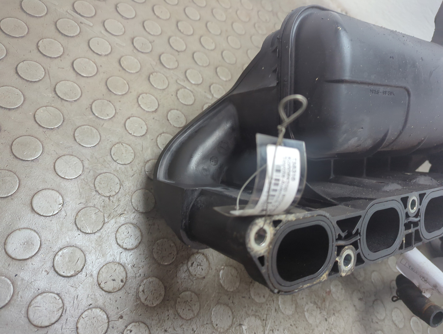 Коллектор впускной