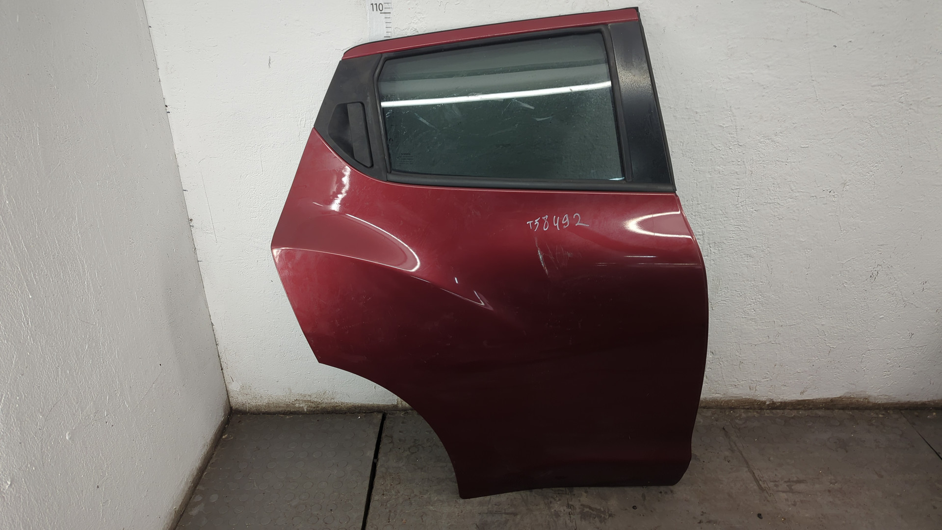 Дверь задняя правая