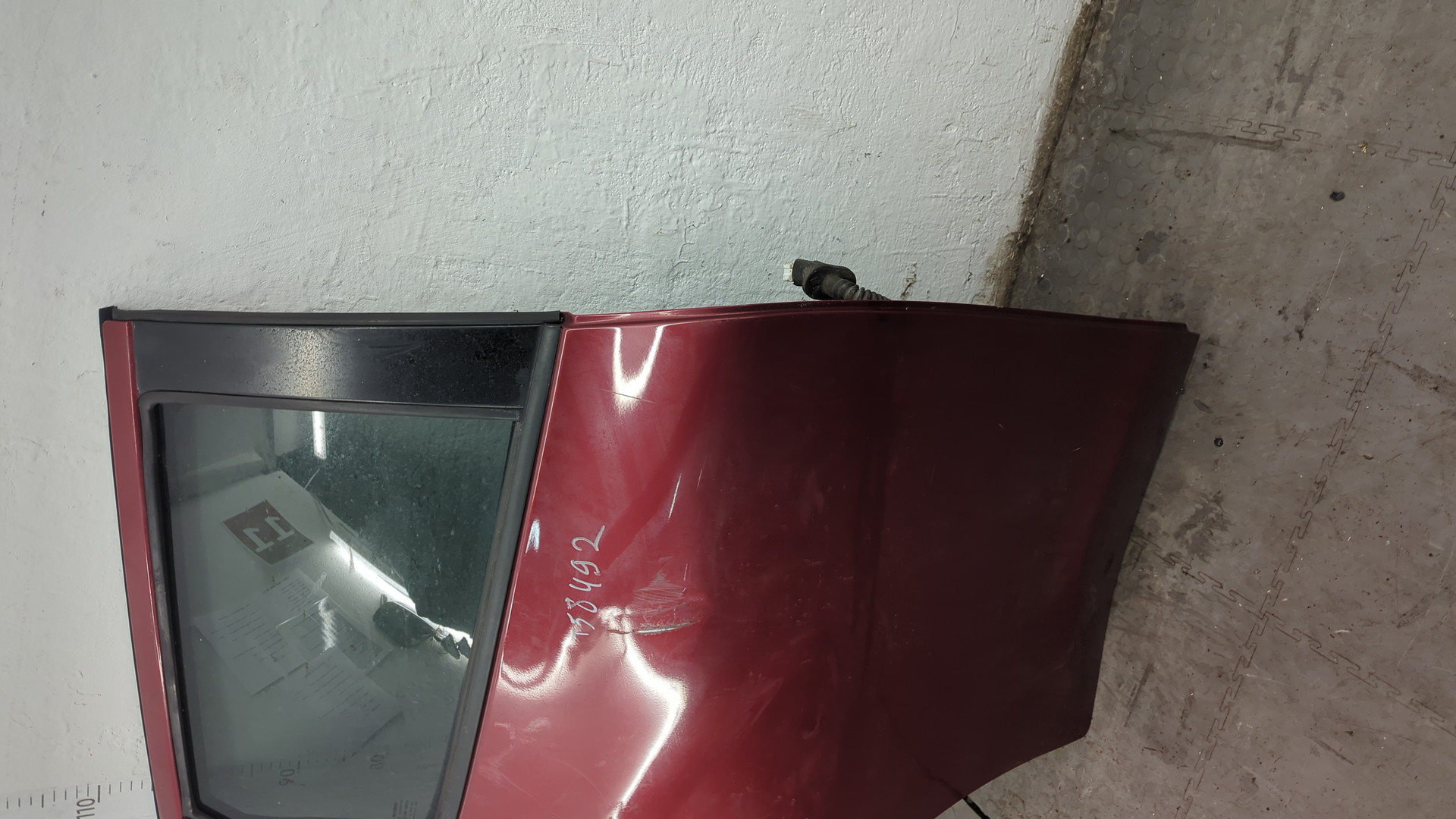 Дверь задняя правая