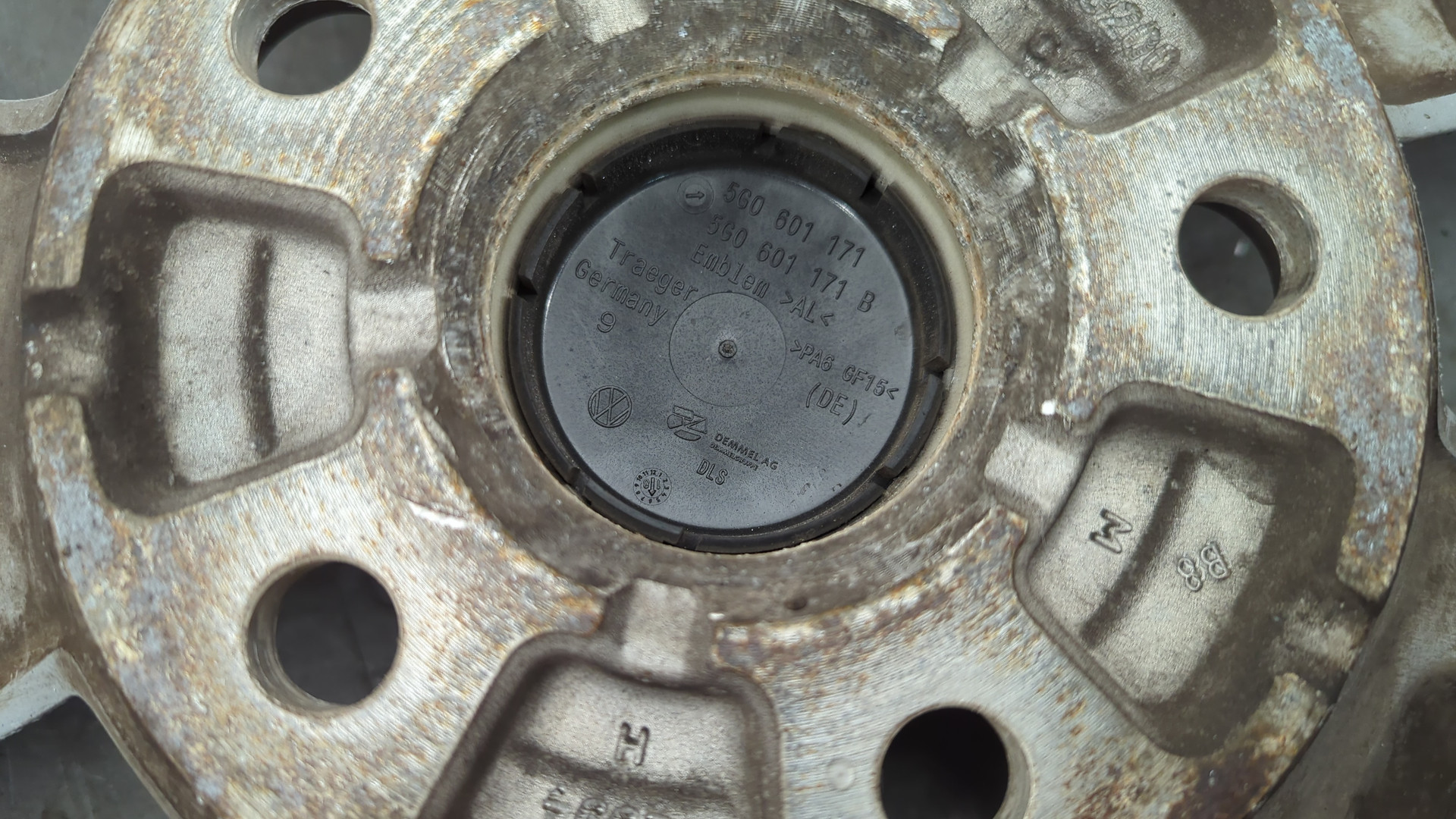 Диск колесный литой легкий сплав