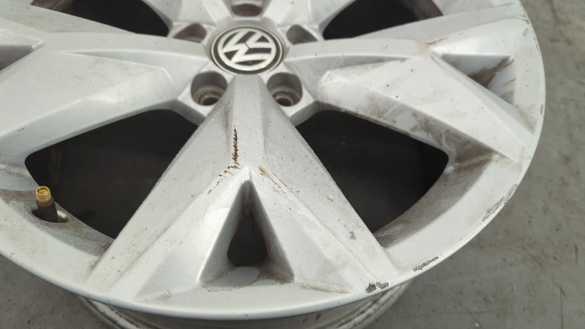 Диск колесный литой легкий сплав