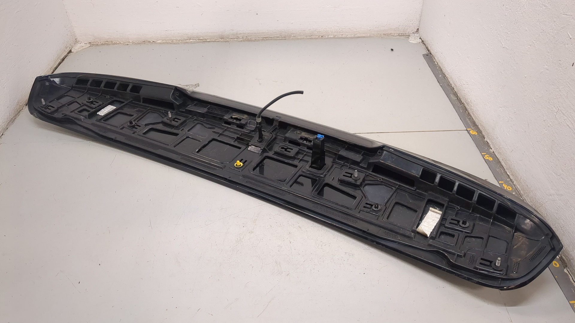 Спойлер переднего бампера