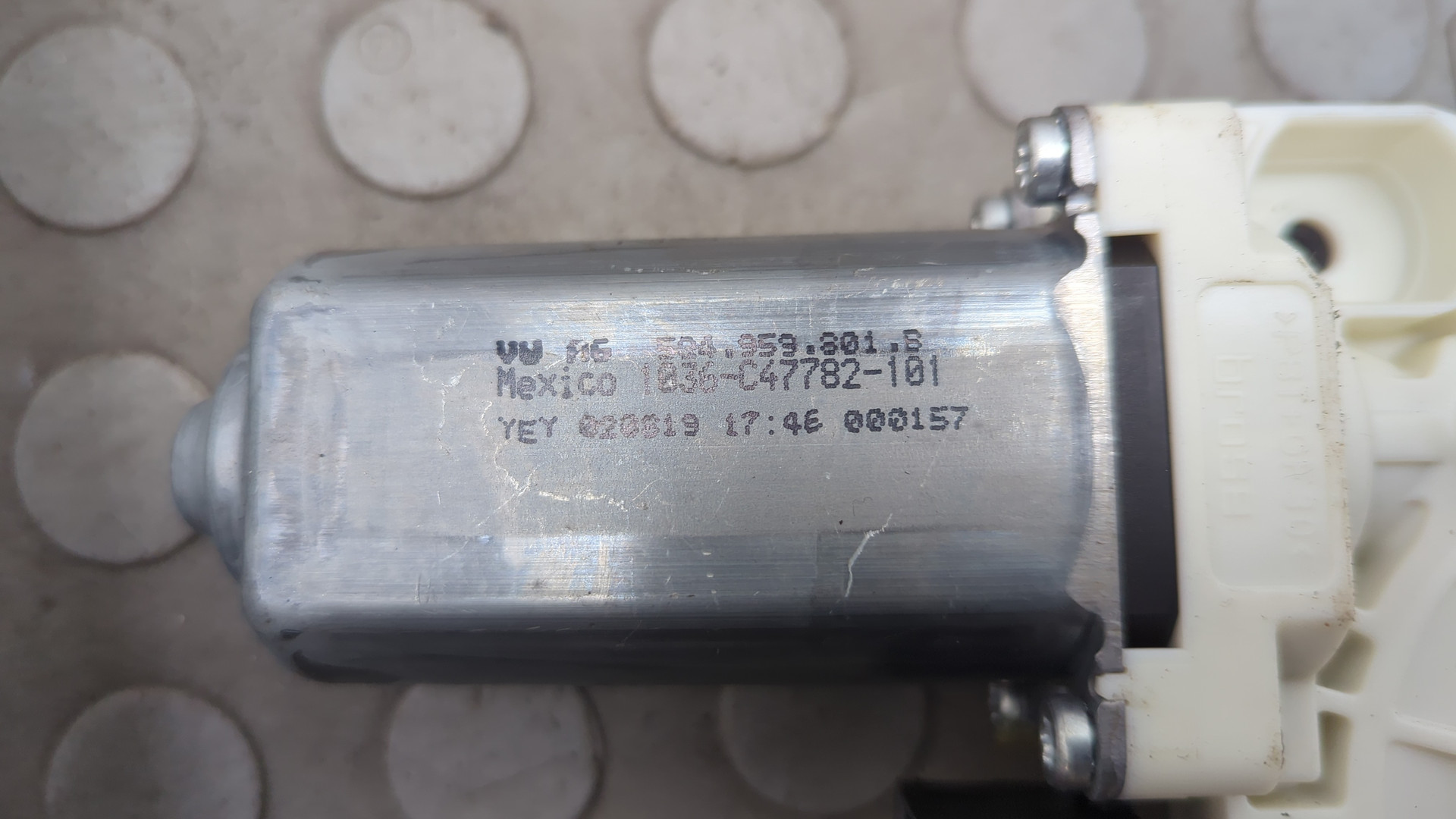 Стеклоподъемник электр. передний левый