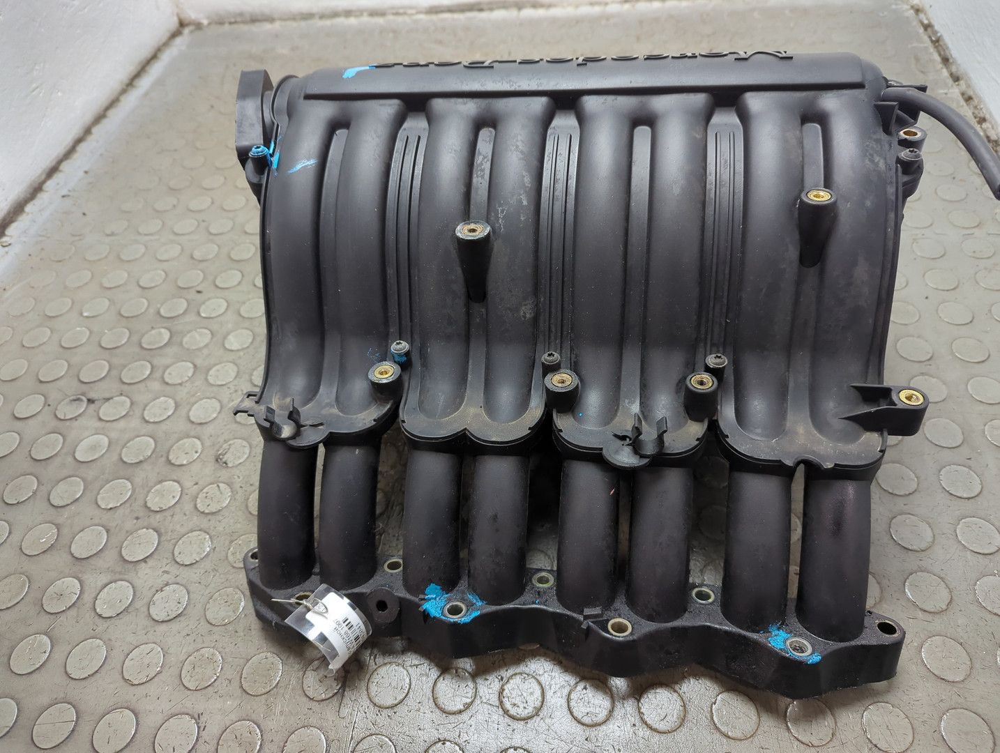 Коллектор впускной