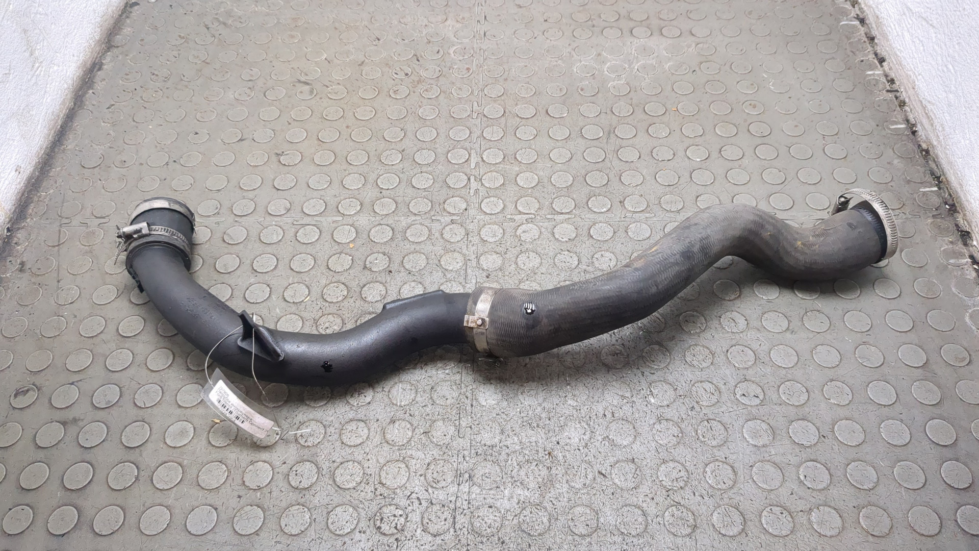 Патрубок интеркулера