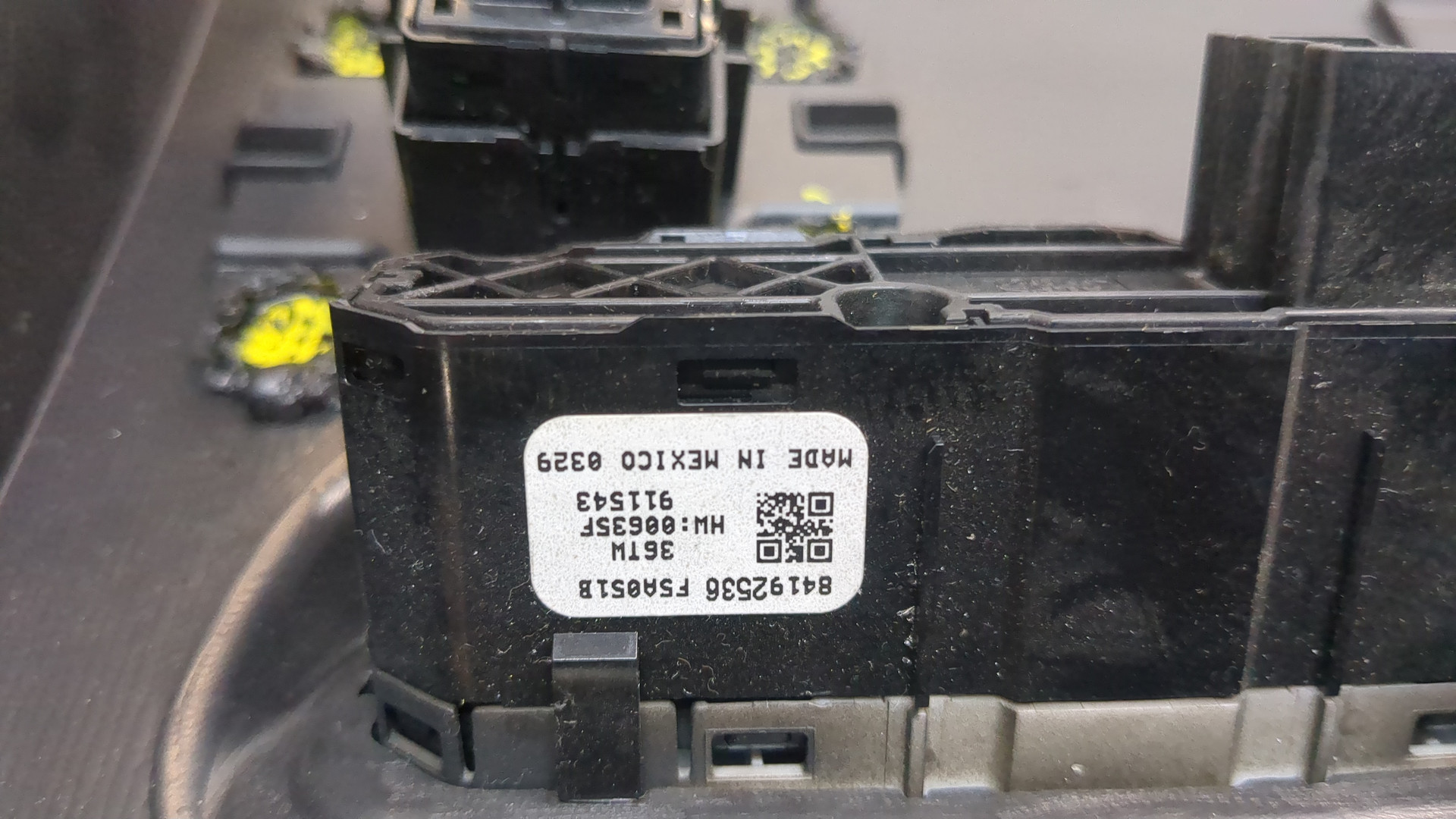 Переключатель света фар