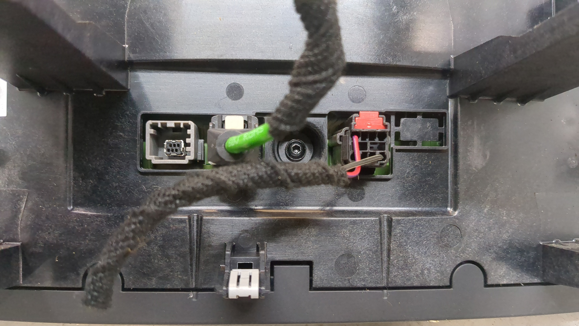 Панель приборов