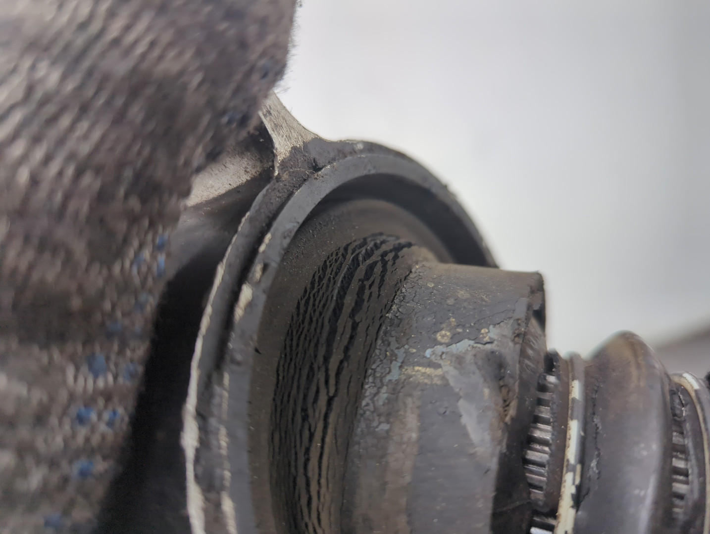 Вал карданный задний