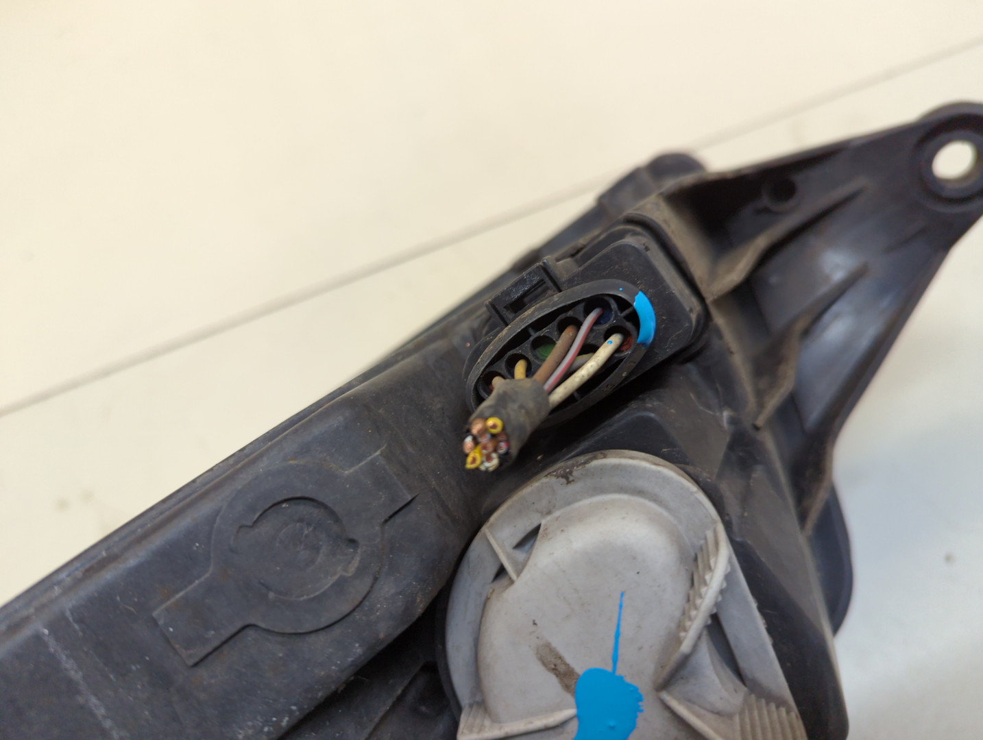 Фара правая