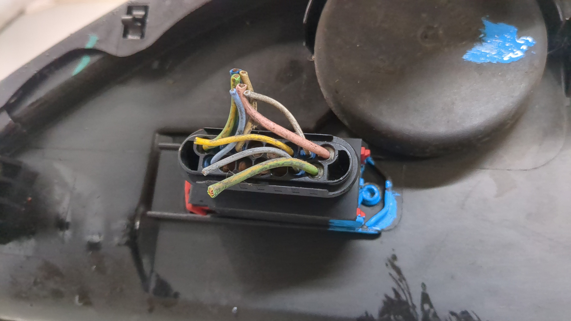 Фара правая