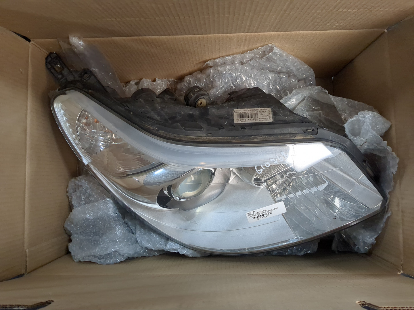 Фара правая