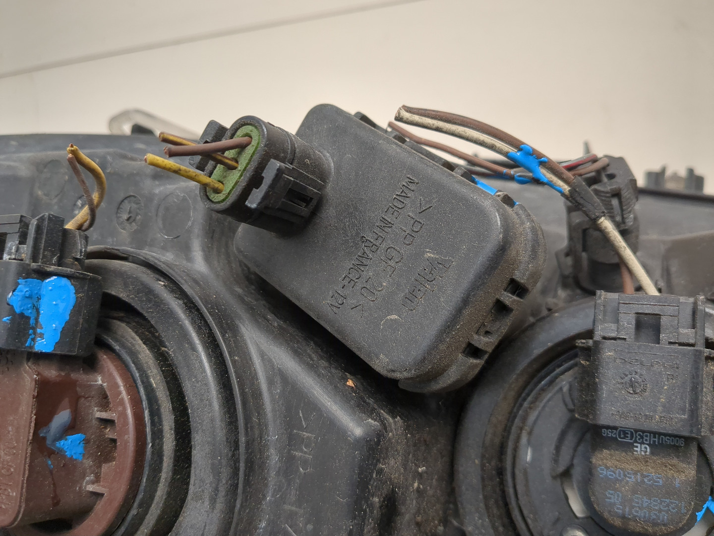 Фара правая