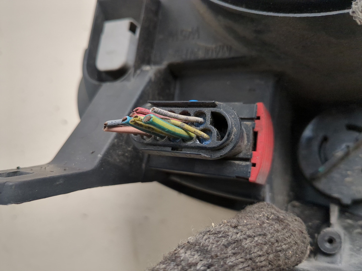 Фара правая