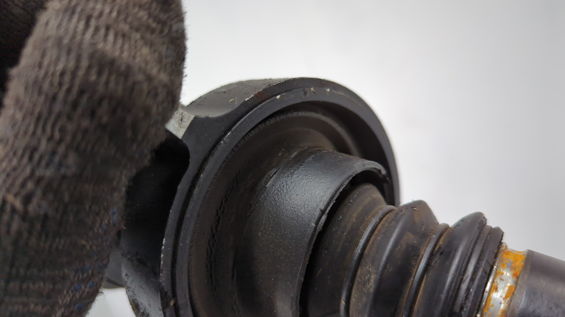 Вал карданный задний