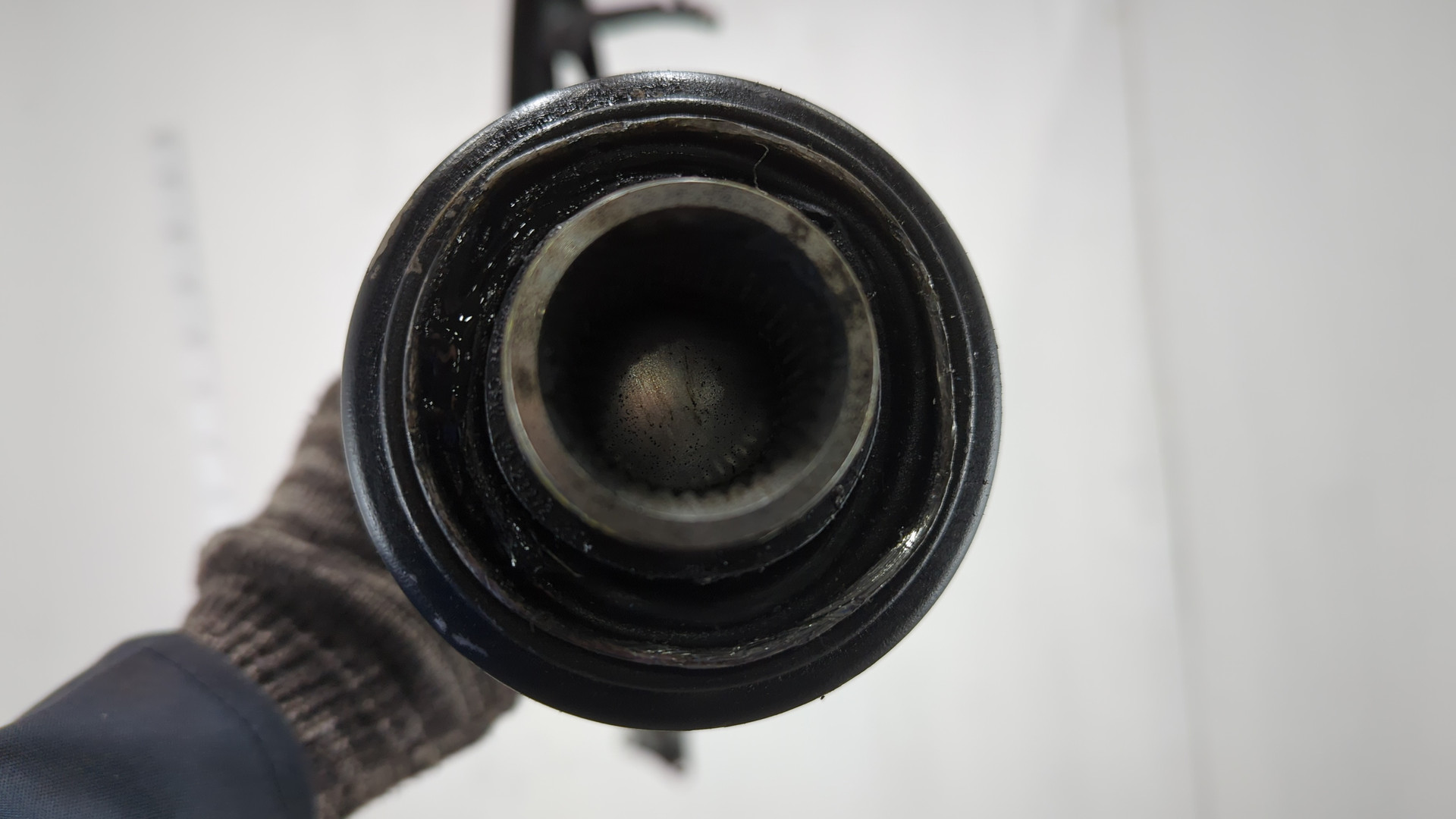 Вал карданный задний