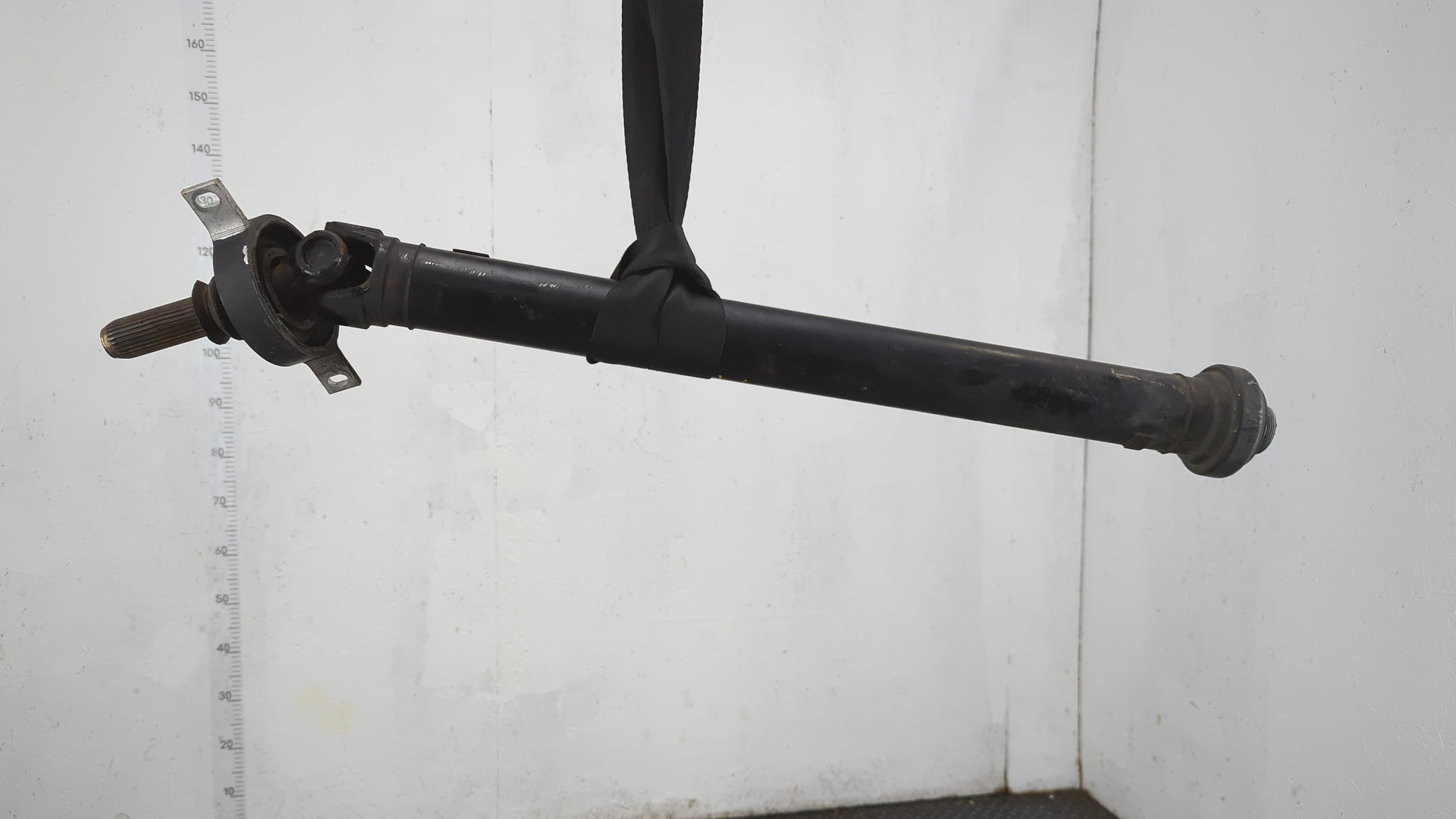 Вал карданный задний