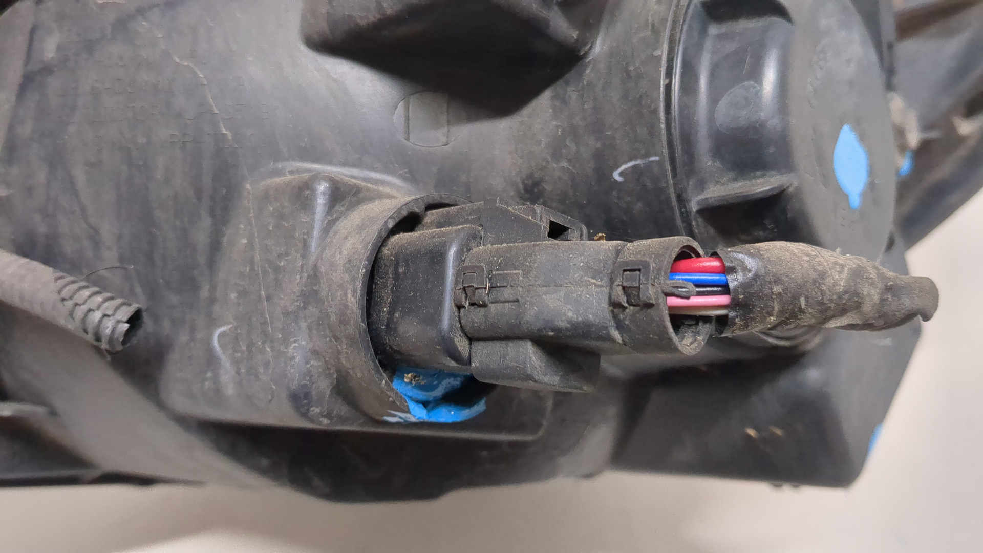 Фара правая