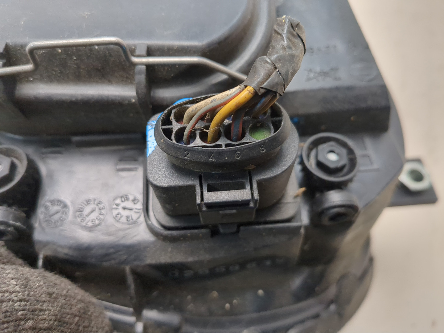 Фара правая