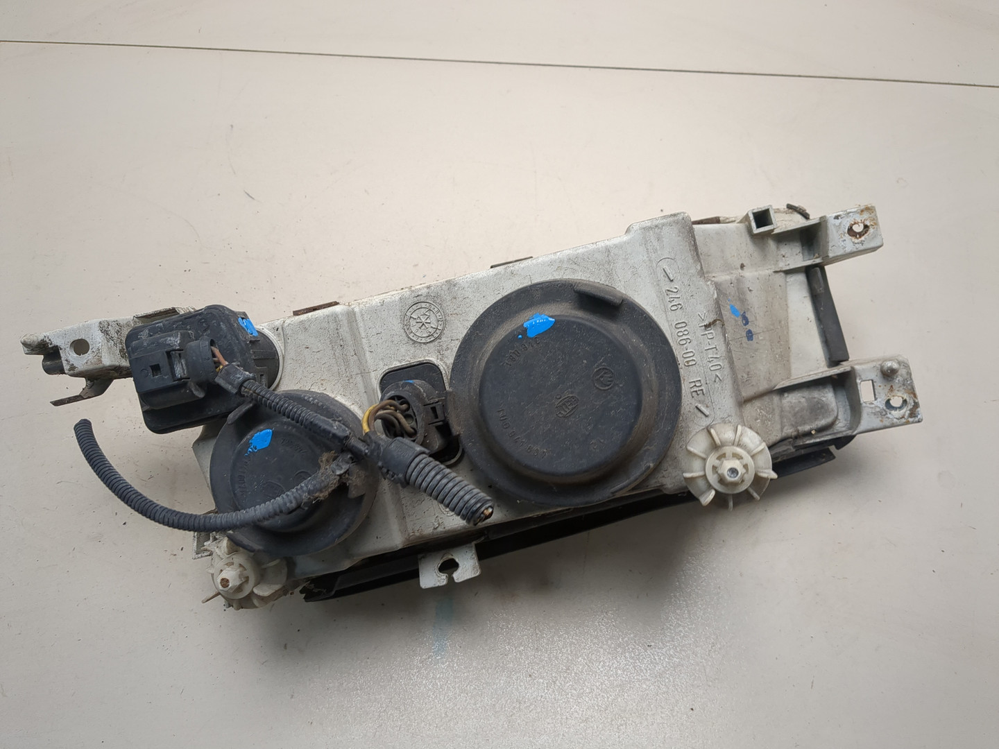 Фара правая