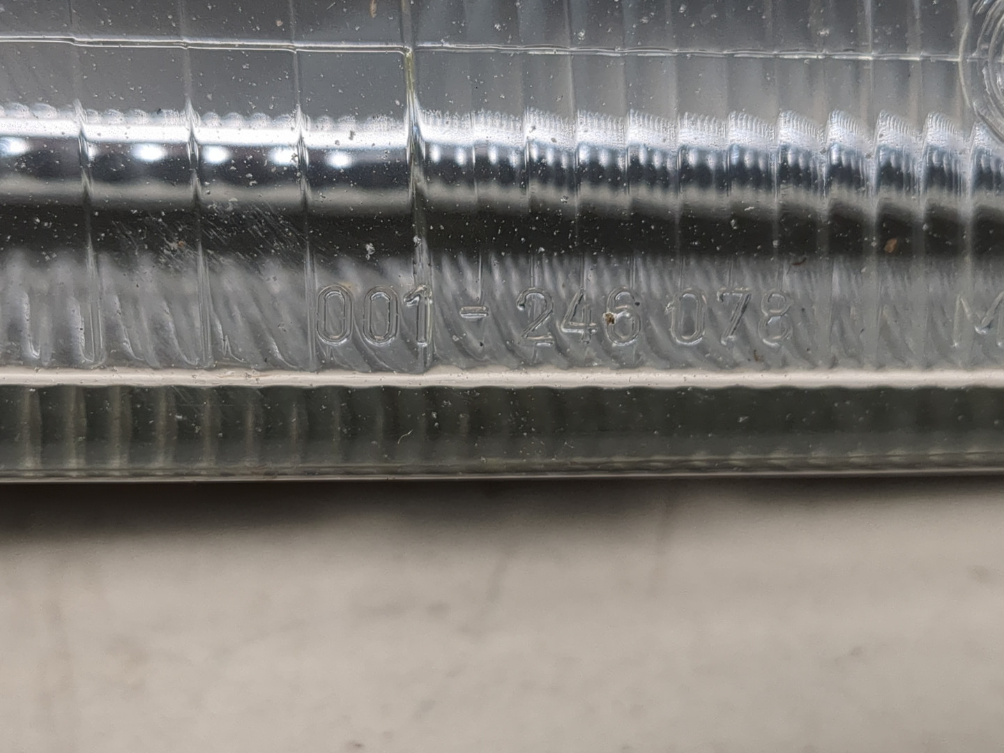 Фара правая