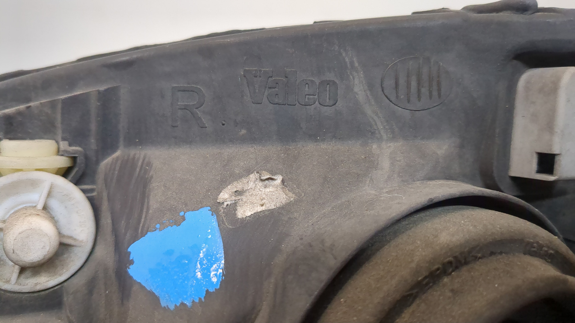 Фара правая