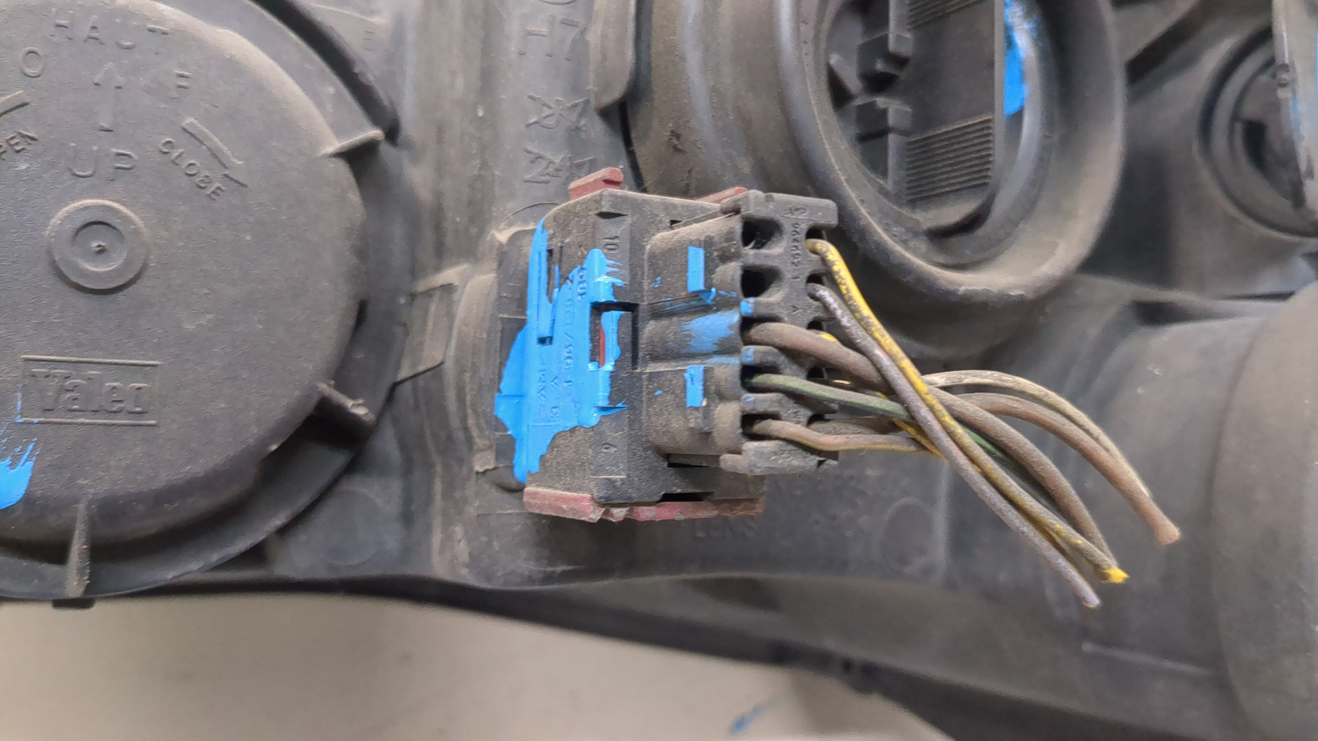 Фара правая