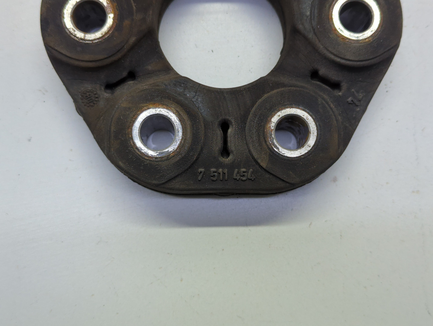 Муфта эластичная карданного вала