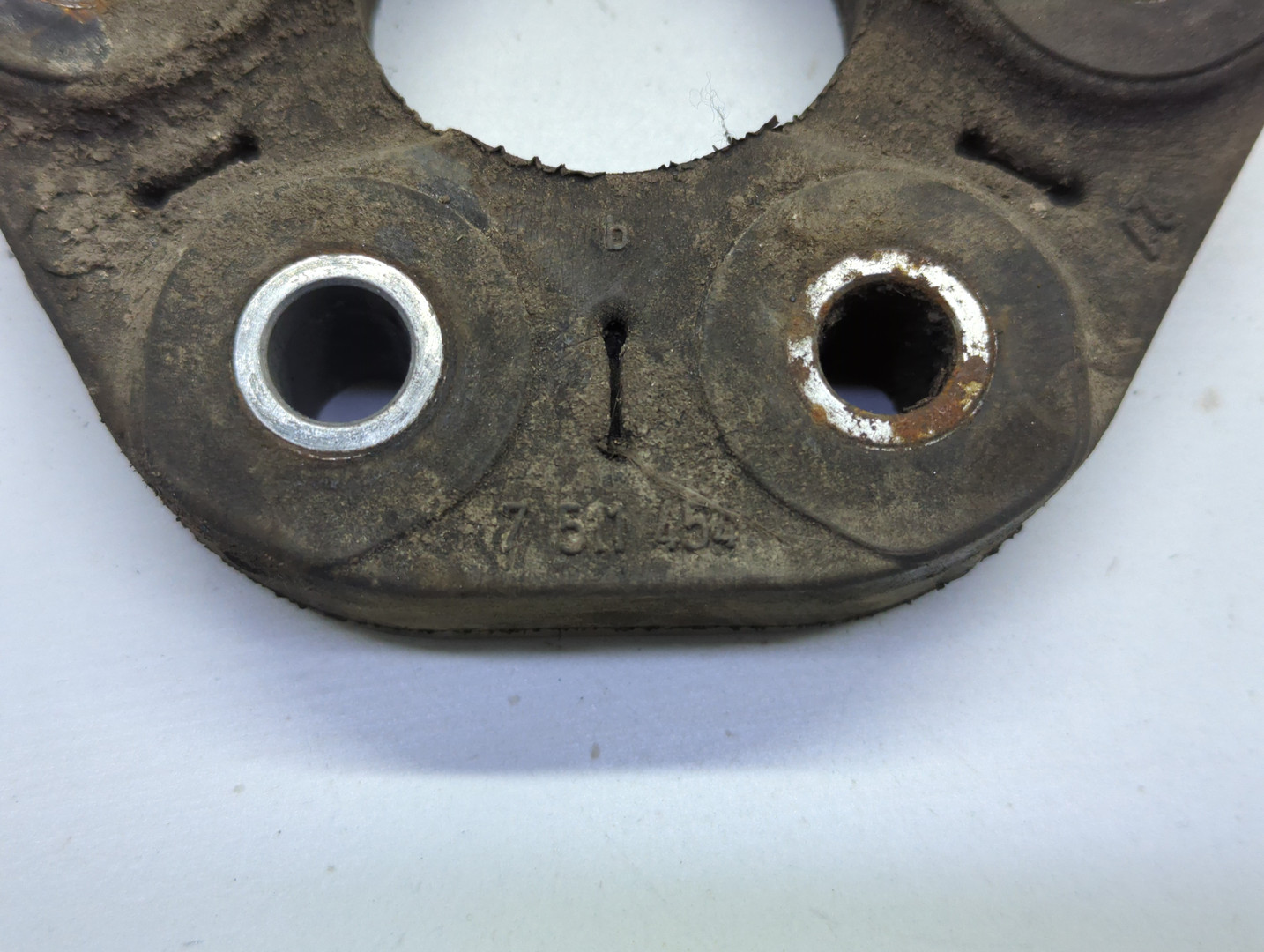 Муфта эластичная карданного вала