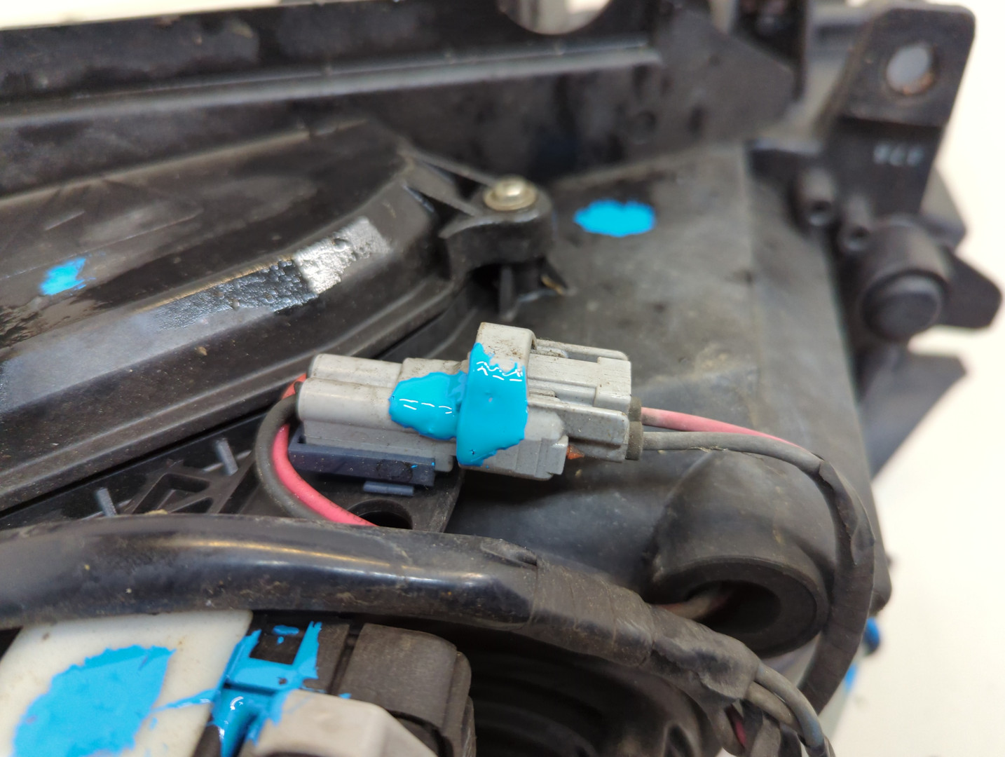 Фара правая