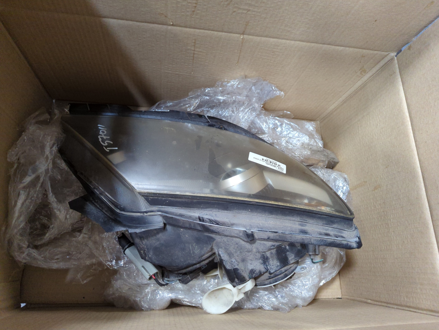 Фара правая