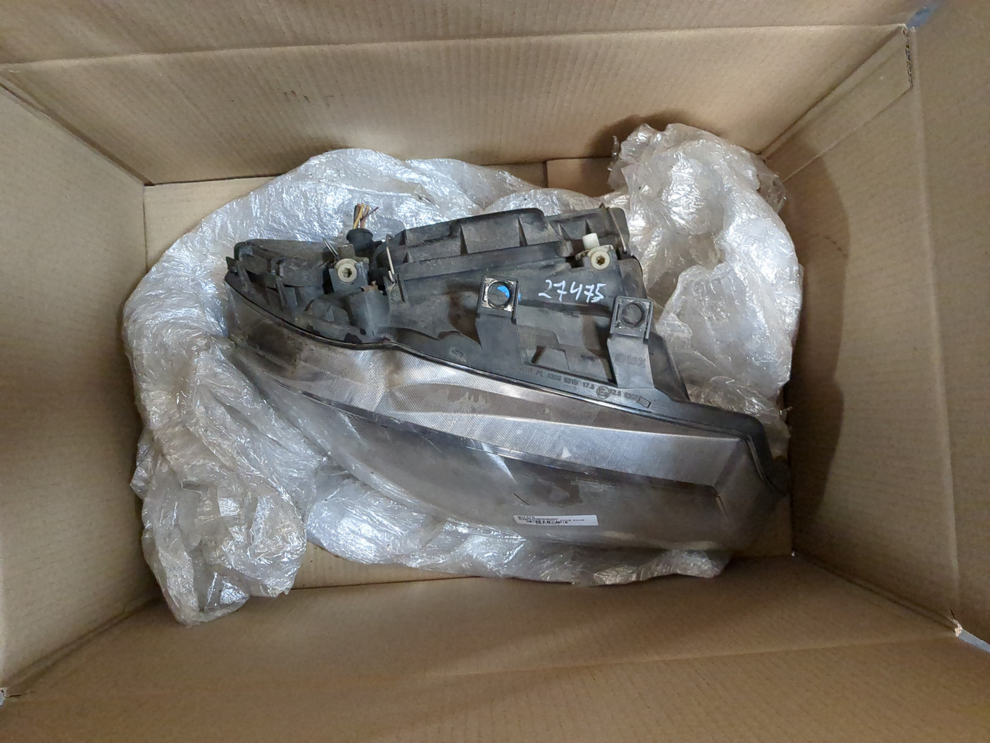 Фара правая