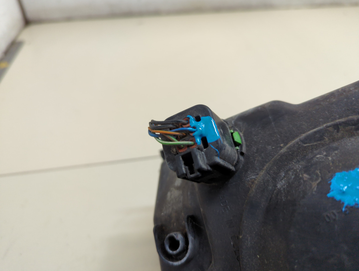 Фара правая