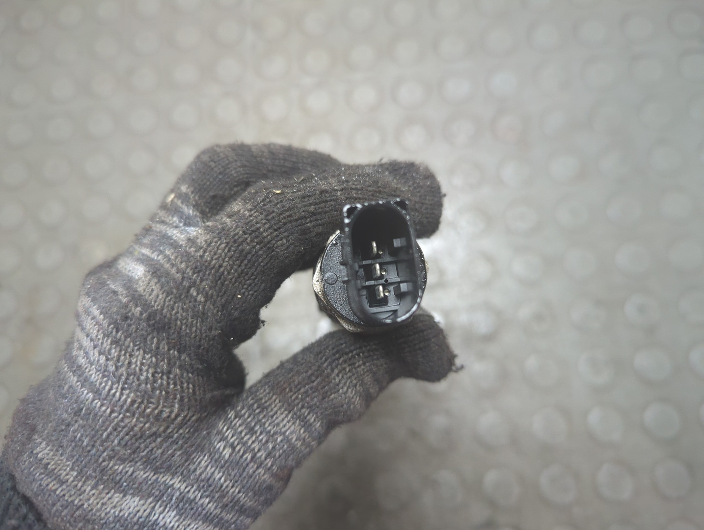 Рейка топливная (рампа)