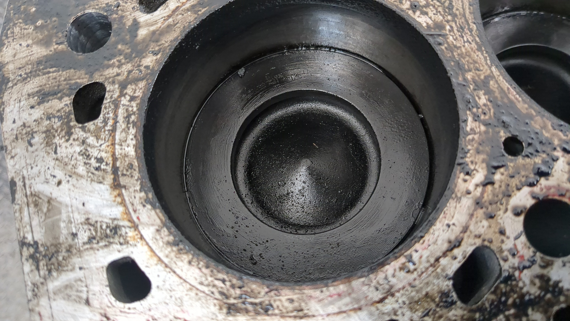 Блок двигателя