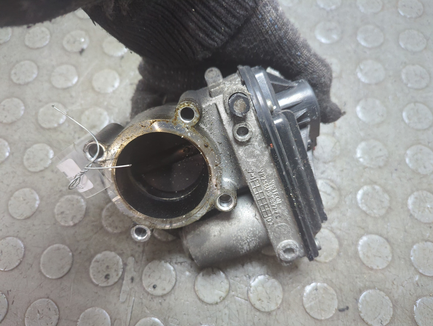 Заслонка дроссельная электрическая