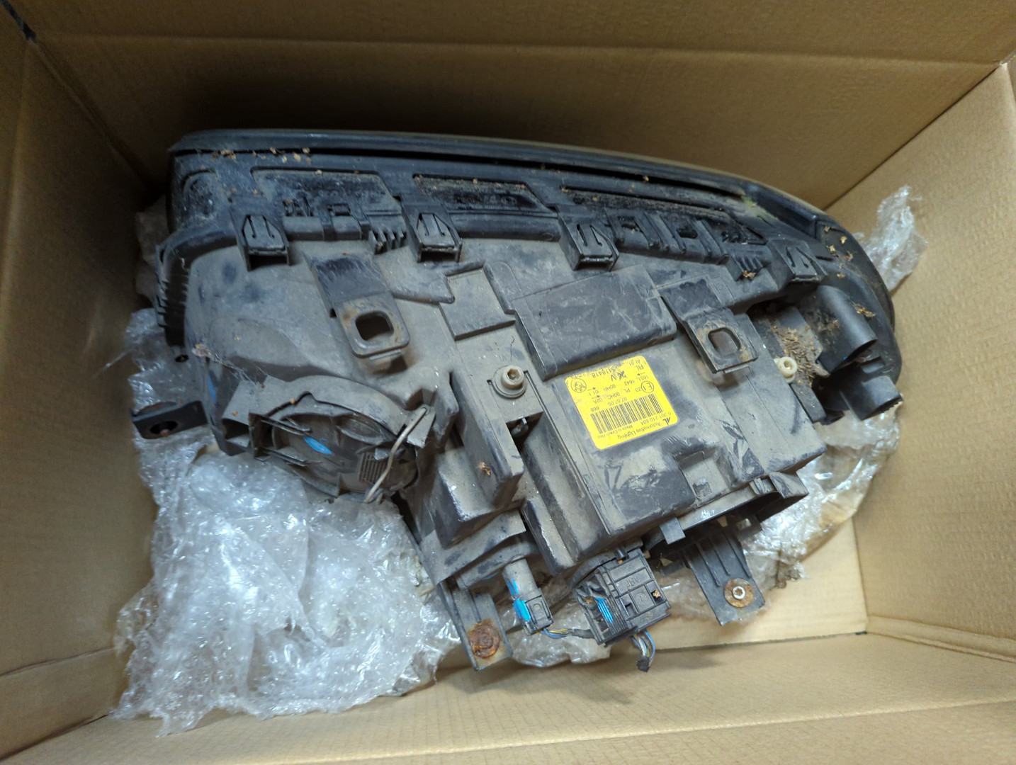 Фара правая