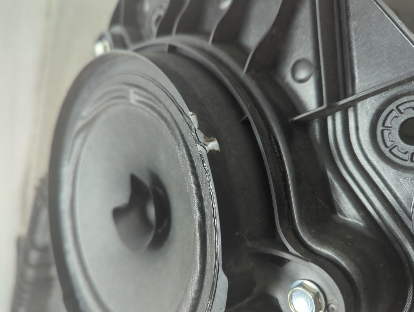 Стеклоподъемник электр. передний правый