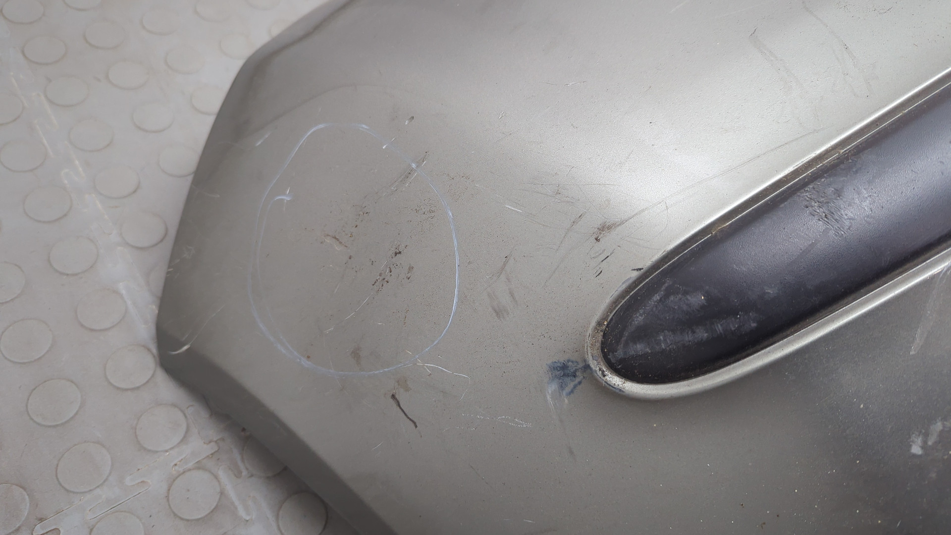 Бампер передний