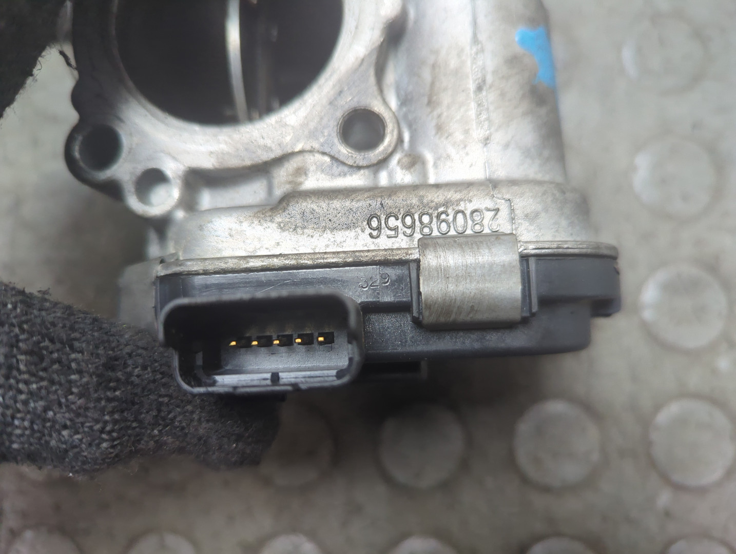 Заслонка дроссельная электрическая