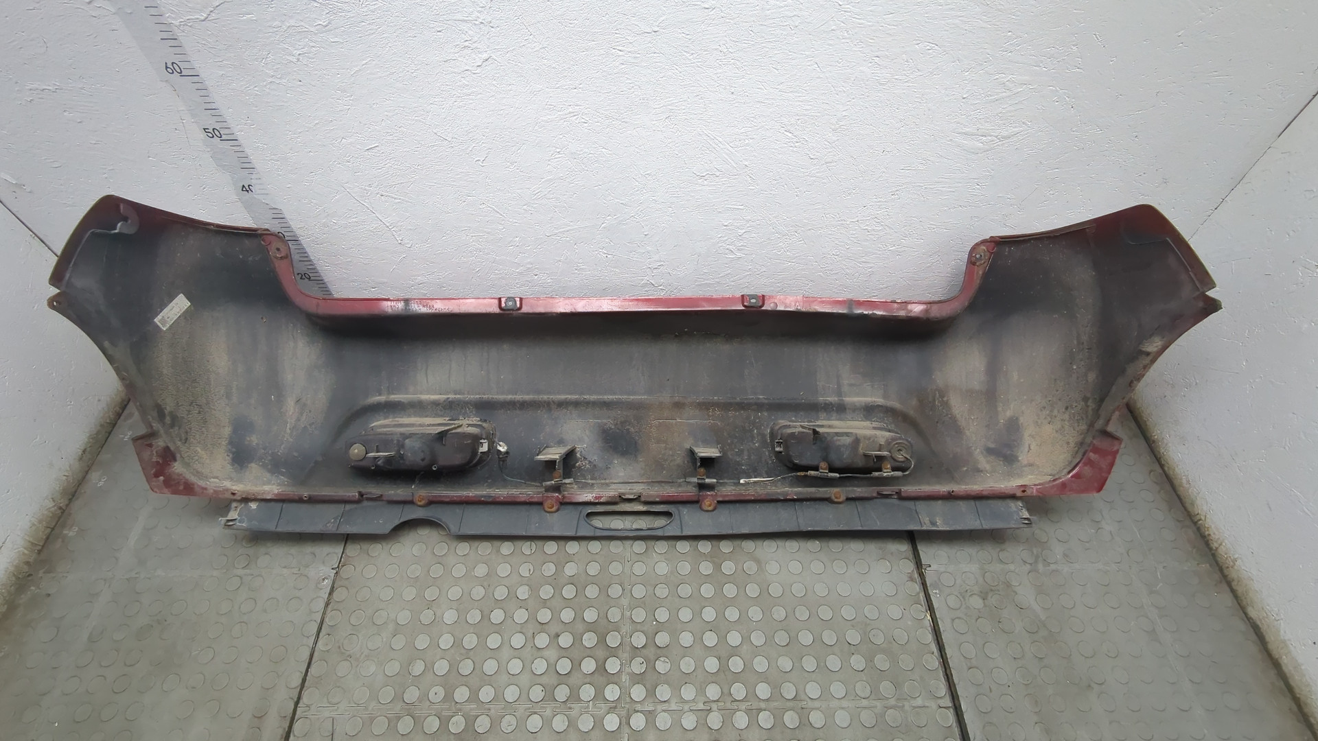 Бампер задний