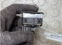 A2049058102 Кнопка стеклоподъемника (блок кнопок) Mercedes GLS X166 2015-2019 20944772 #2