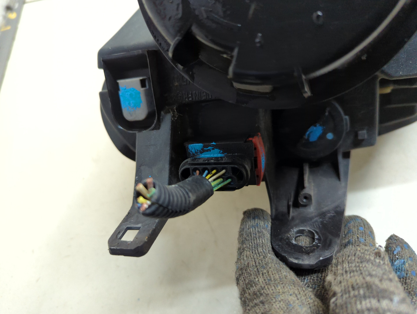 Фара правая