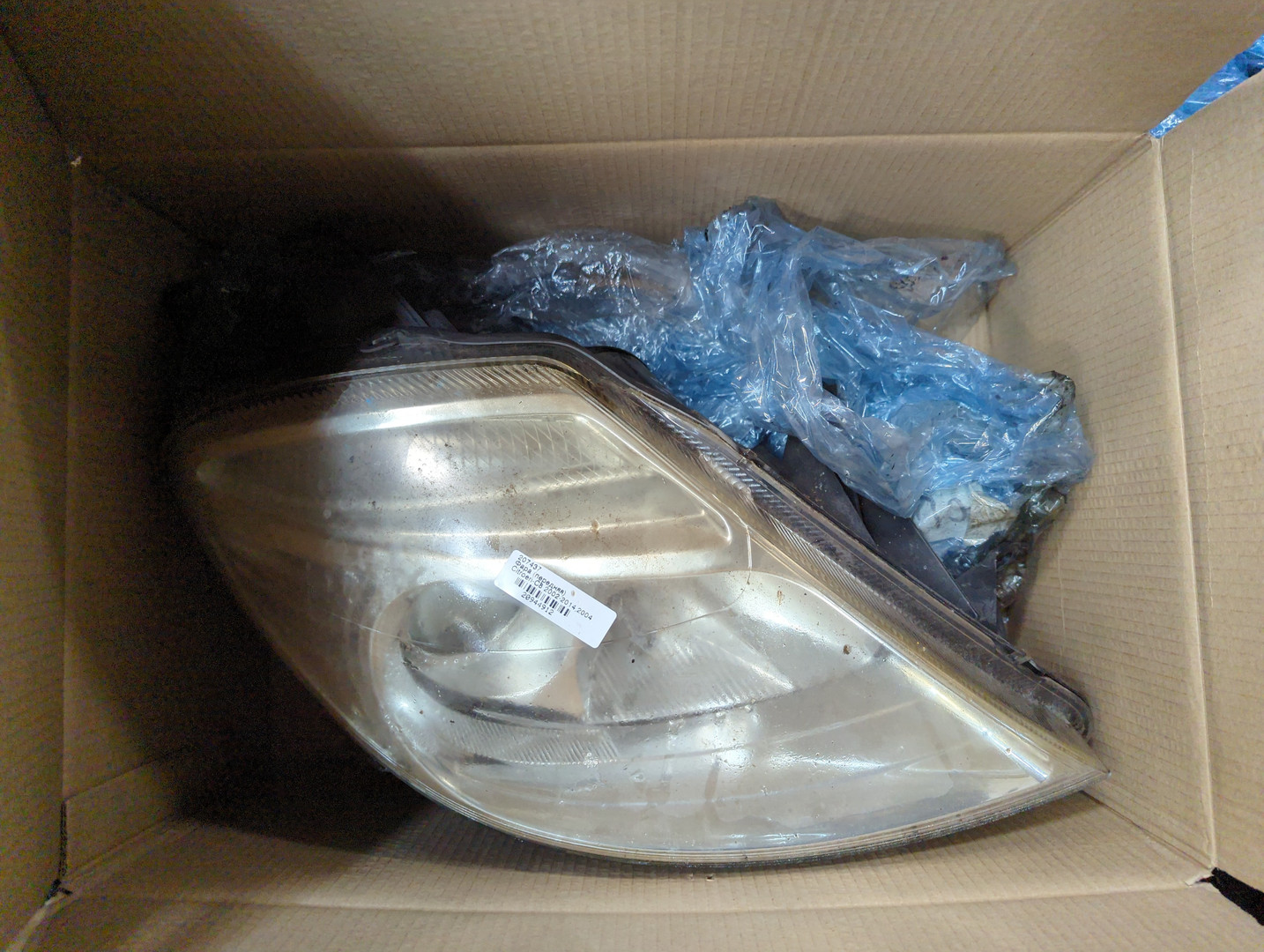 Фара правая