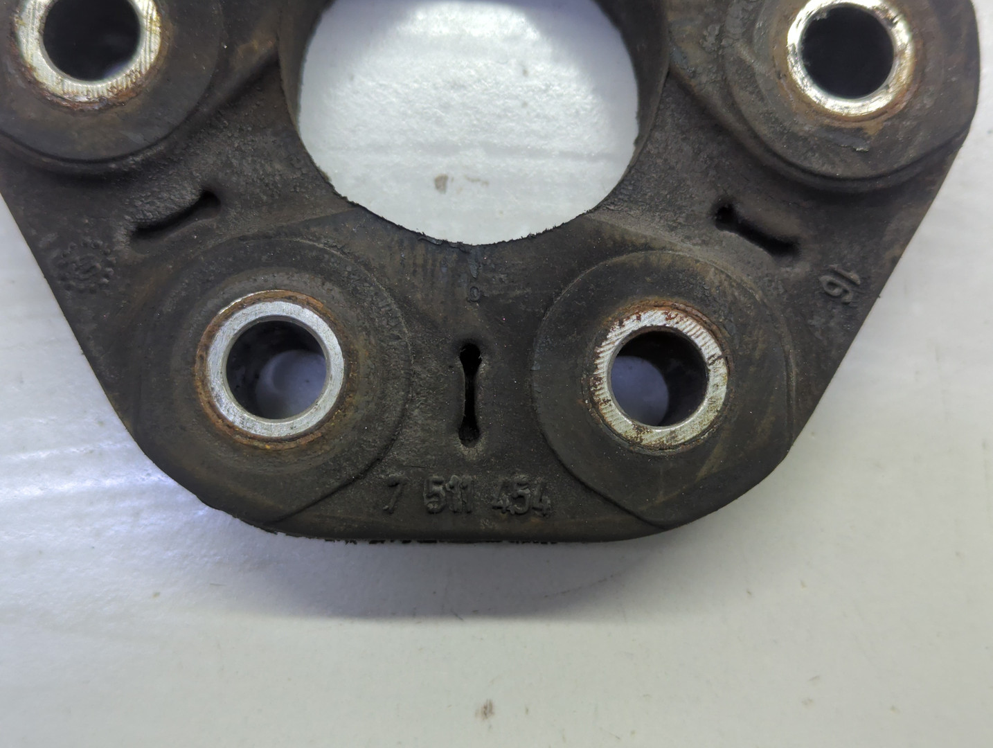 Муфта эластичная карданного вала