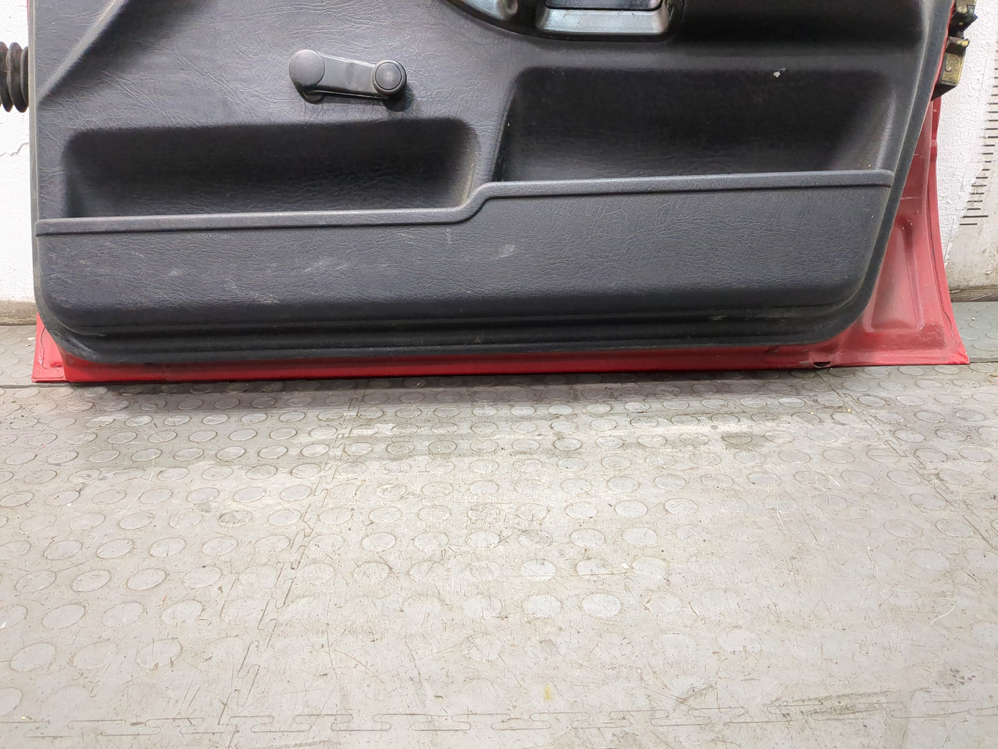 Дверь передняя правая