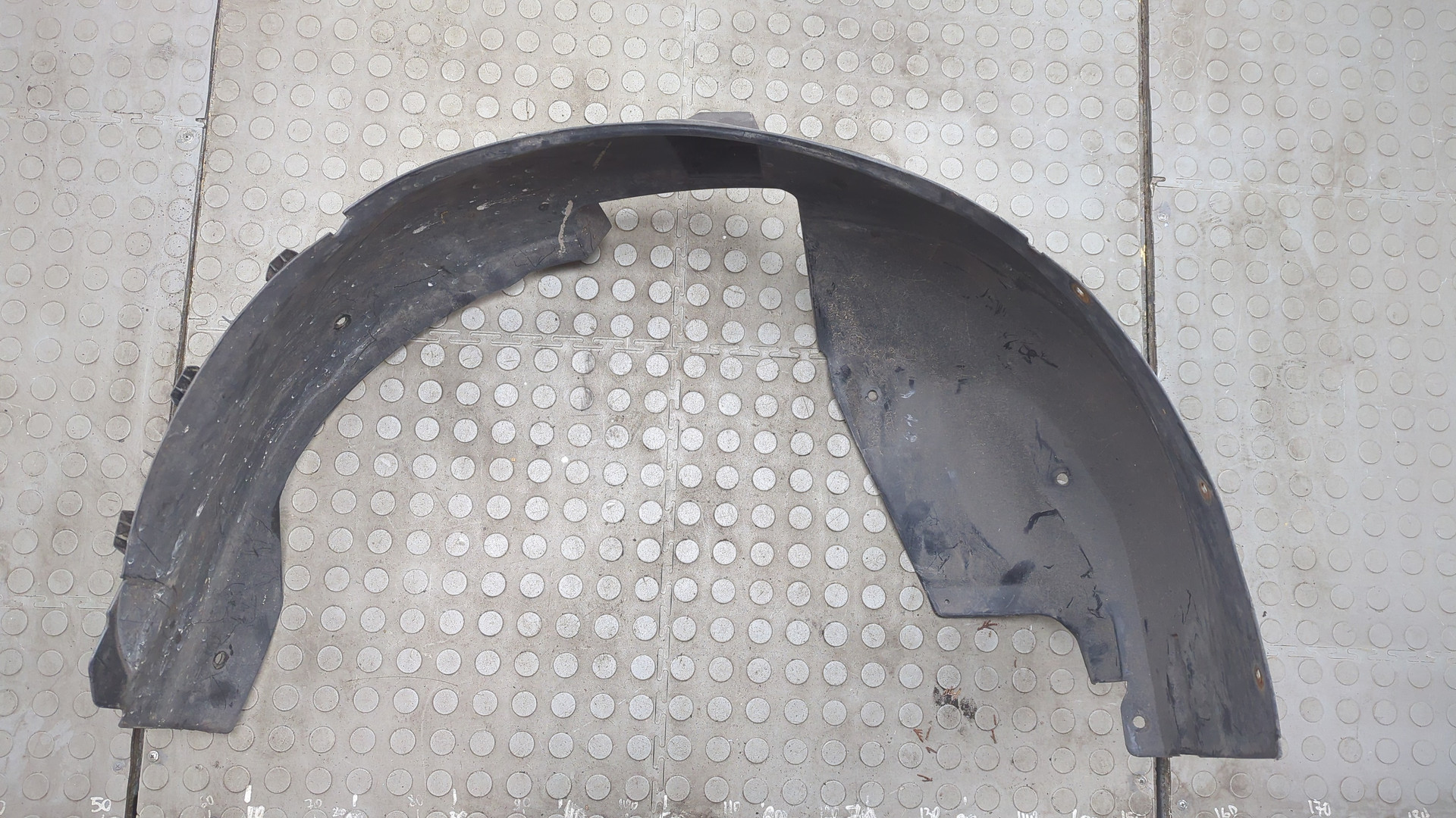 Локер передний правый