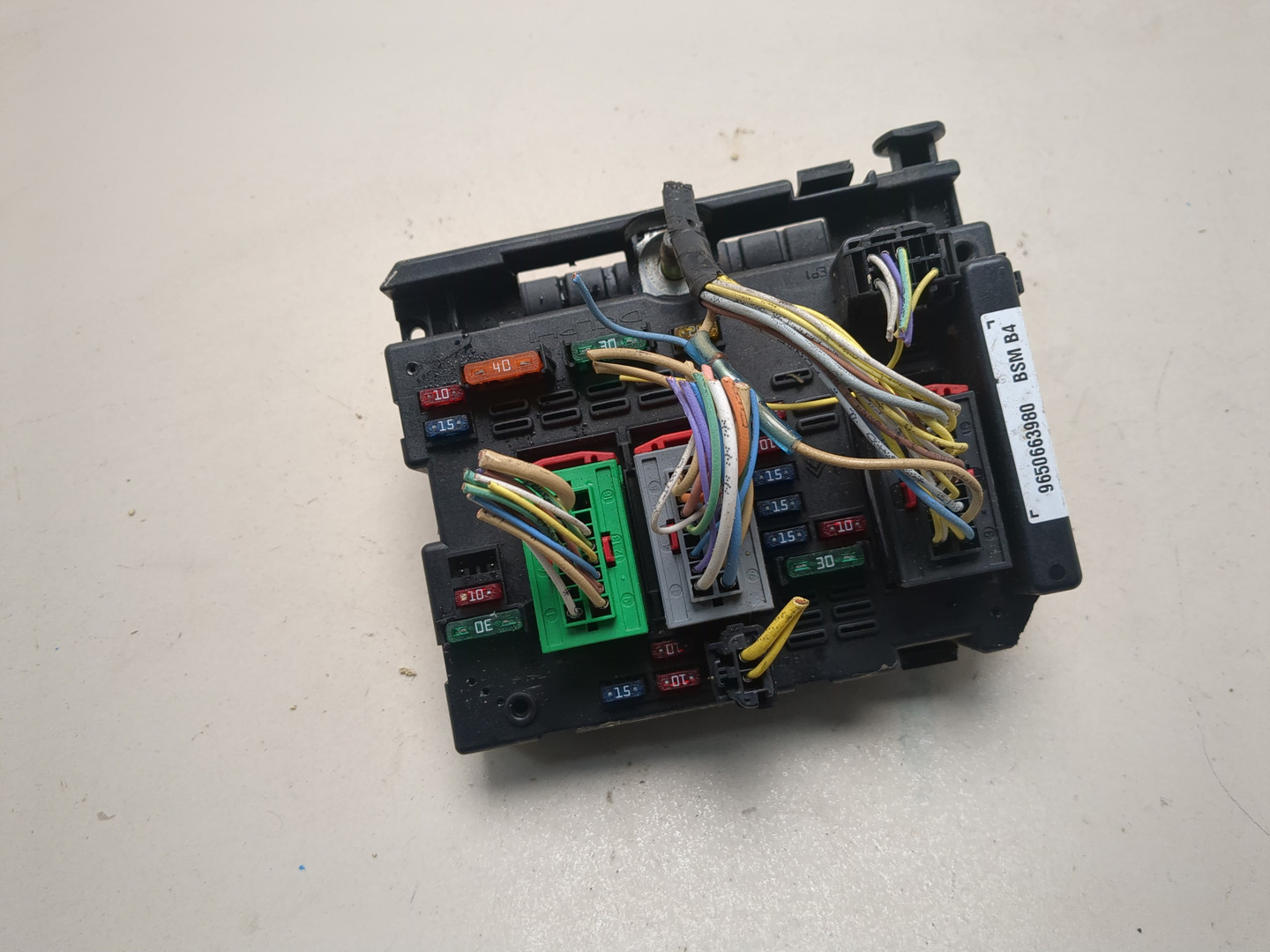 Блок предохранителей