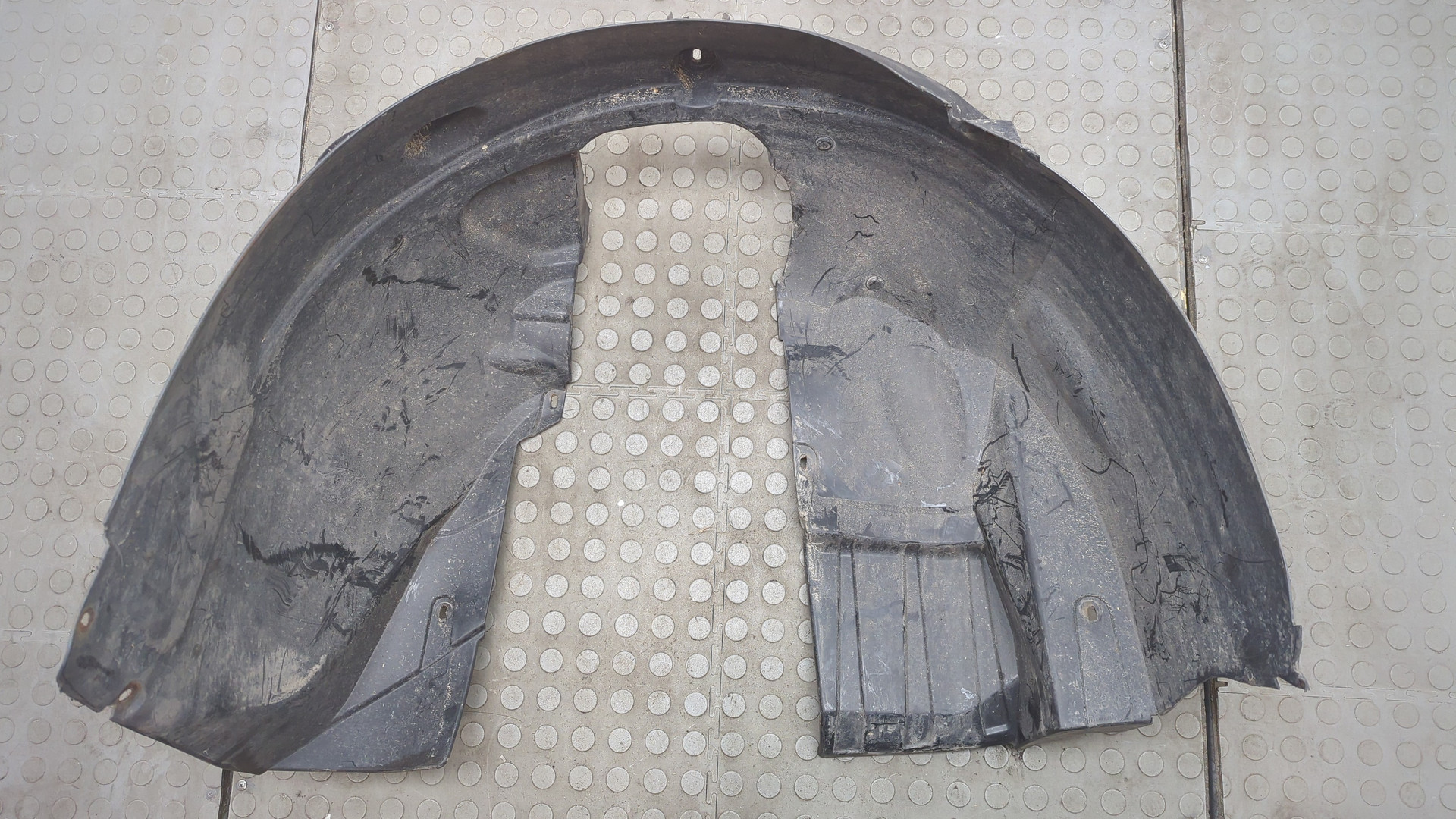 Локер передний правый