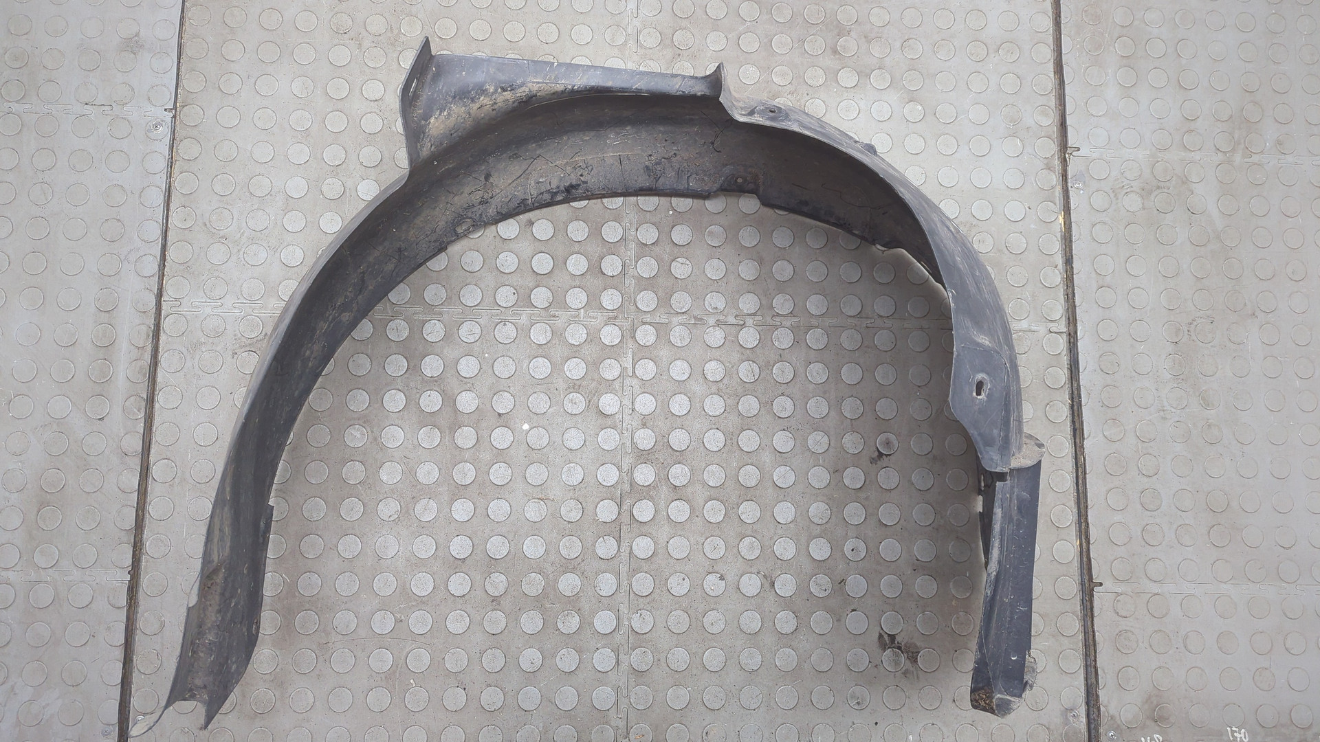 Локер передний левый